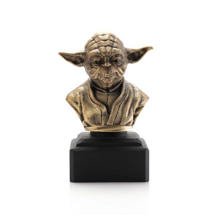 Gilt Yoda Bust (Limited Edition) - Star Wars